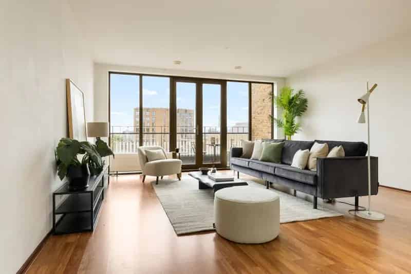 Appartement te koop Amsterdam Zuid 116m2 4 slaapkamers balkon parkeerplaats