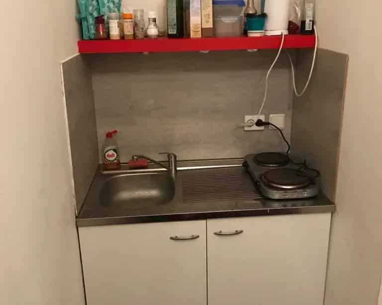 Kamer Leiden Centrum Expats Eigen Badkamer