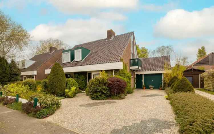 Huis te koop Naaldwijk: Royale woning 5 slaapkamers grote tuin