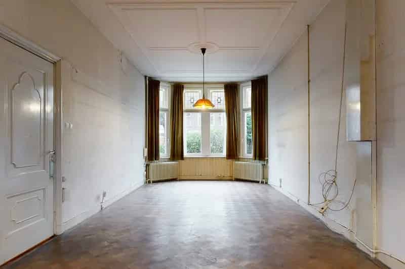 10-Kamer Herenhuis 221m² Den Haag  -  Gezinnen & Wonen/Werken