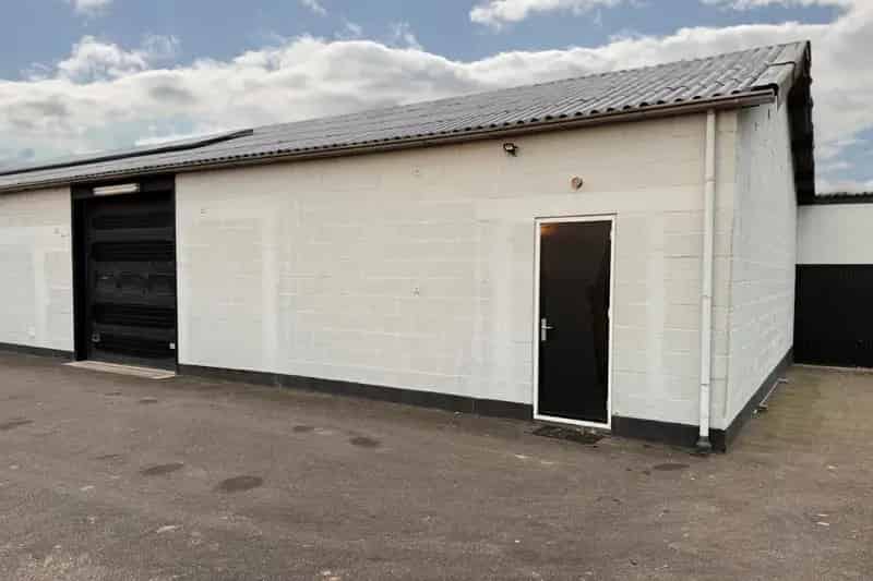Bedrijfshal te huur Oud-Beijerland 114m2