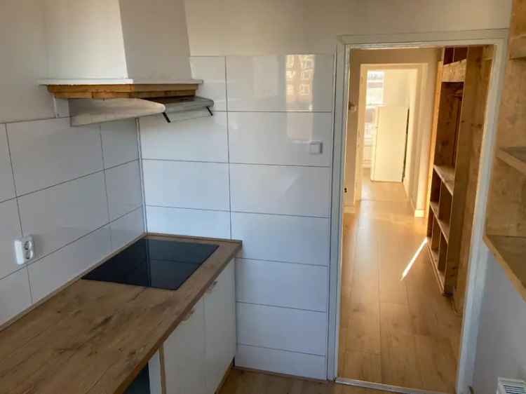 Kamer te Huur Rotterdam Zuid Studente 16m2 1 Mei 2025
