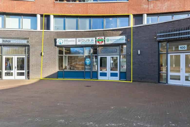 226 m2 Kantoorruimte te Huur Oss