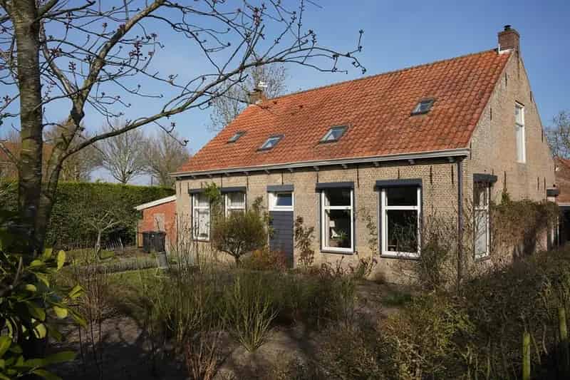 Historische Woonboerderij Breskens - 4 slaapkamers, zwembad en tuin