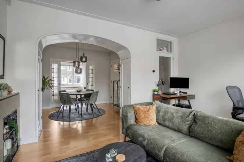 Te Koop: 2-Kamer Appartement Rotterdam Charlois 58m² Balkon Berging