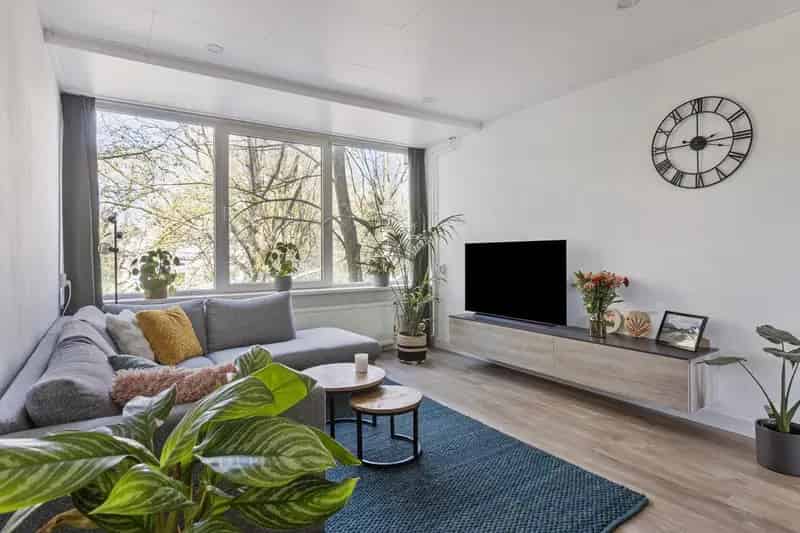 Instapklaar Modern 4 Kamer Appartement Te Koop