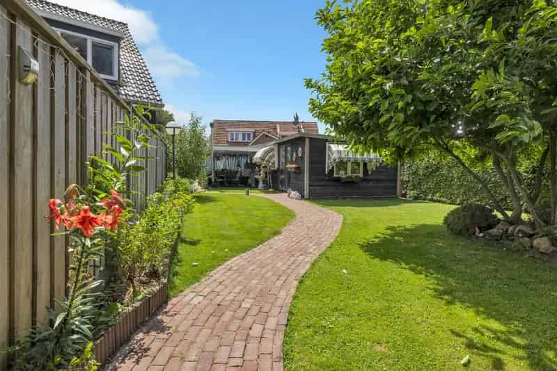 Huis Te Koop , 53, Hoofdstraat, Overdinkel, Overijssel
