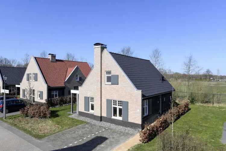 Luxe Vakantiehuis Landal Parck Kaatsheuvel 6 Personen Sauna Nabij Efteling