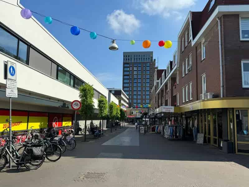 Winkel Heerenveen | Zoek winkels te huur: Dracht 126 8442 BX Heerenveen 
