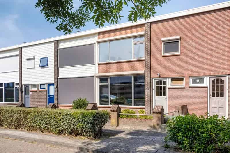 Huis te koop Bremstraat 9 Drunen: Instapklare woning met garage