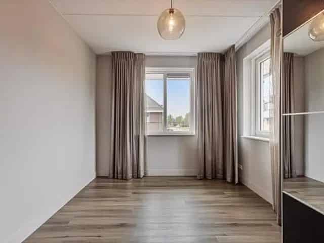 Huis te Huur Westwijk Amstelveen 5 slaapkamers 270m2
