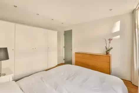 1 Kamer Appartement 67m2 Amsterdam Zuid Van Eeghenstraat