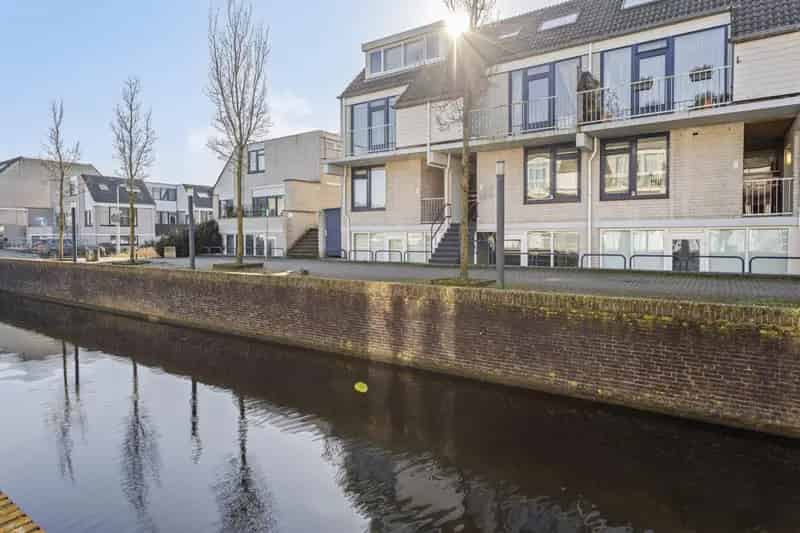 Ruime 5-kamer Maisonnette Floris Burgwal