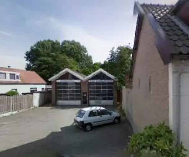 Bedrijfsruimte 200m2 met 300m2 Buitenterrein