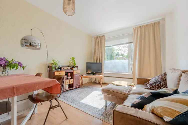 Charmante Benedenwoning met Grote Tuin in Oud-Charlois