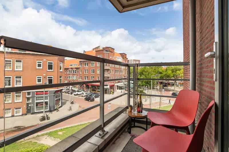 Appartement te koop Rotterdam Zuid: Licht, ruim en modern appartement met parkeerplaats