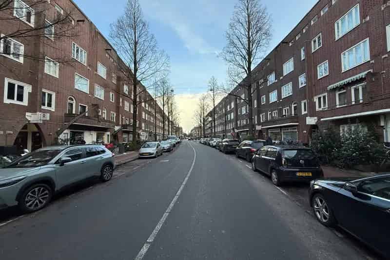 Belegging Amsterdam Zuid: Winkelruimte nabij Vondelpark