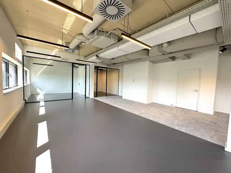 Kantoor Almere | Zoek kantoren te huur: Randstad 22 15 1316 BN Almere 