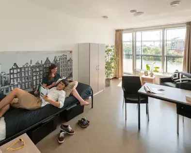 Amsterdam Studio 28m2 Gemeubileerd 4 weken Kat