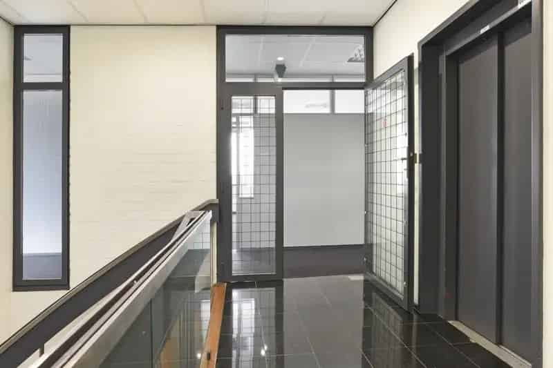 Kantoorruimte Amsterdam Westpoort 273m2