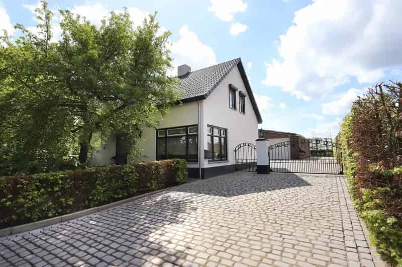 Huis Te Koop , 36, Vijverbroekstraat, Neeritter, Limburg