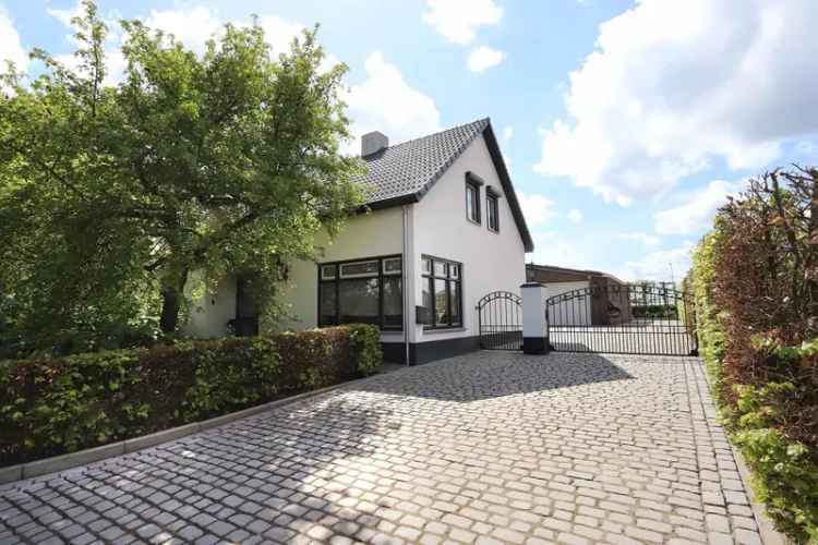Huis Te Koop , 36, Vijverbroekstraat, Neeritter, Limburg