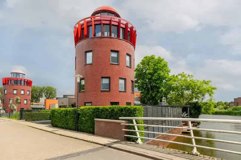 Unieke Vuurtorenwoning Aan Het Water 3 Slaapkamers Jacuzzi