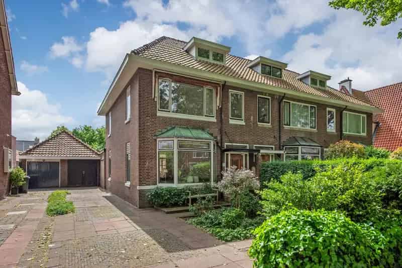 Huis te koop Koningin Julianaweg 150 Leidschendam