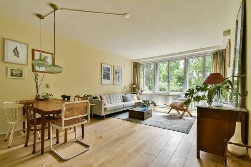 Appartement Amsterdam Noord 56m2 begane grond groen uitzicht