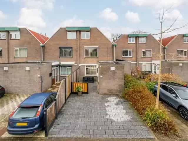 Groote Peel 36 Diemen 5 Kamer Eengezinswoning 157m2