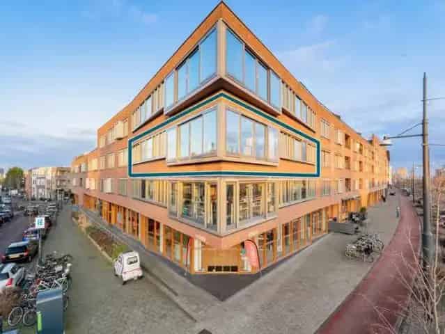 Luxe 4-Kamer Appartement Diemen 152m² Toplocatie
