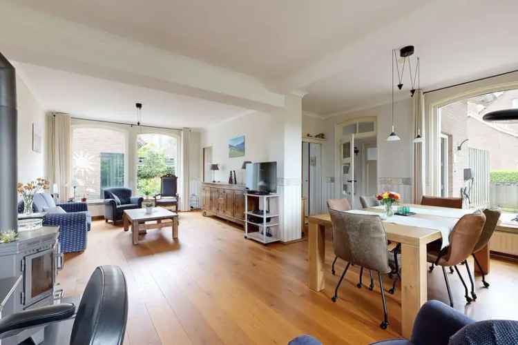 Huis te koop Zevenbergen 5 slaapkamers grote tuin
