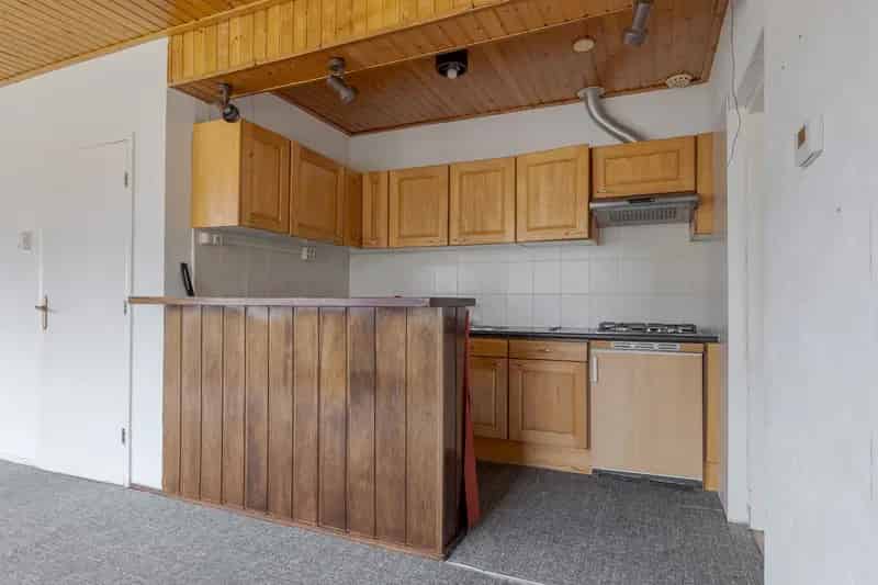 Vrijstaande woning met garage te koop