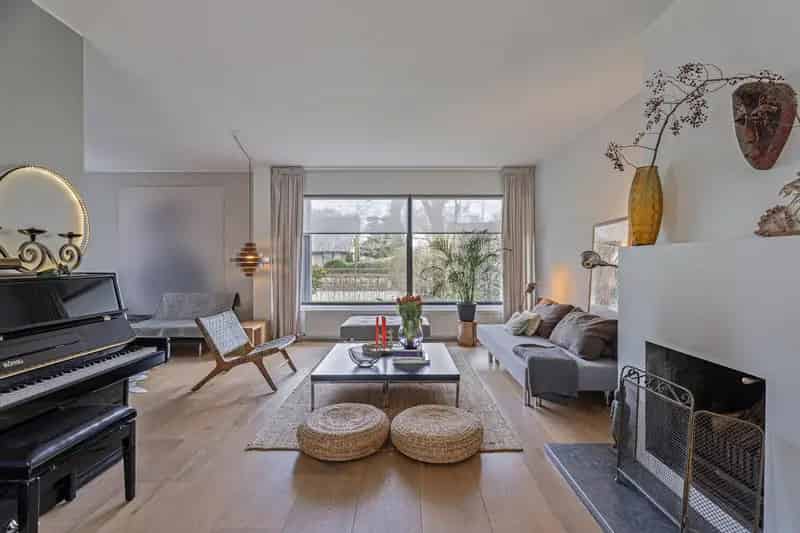 Ruim Huis met Tiny House Nabij Eindhoven en Tilburg