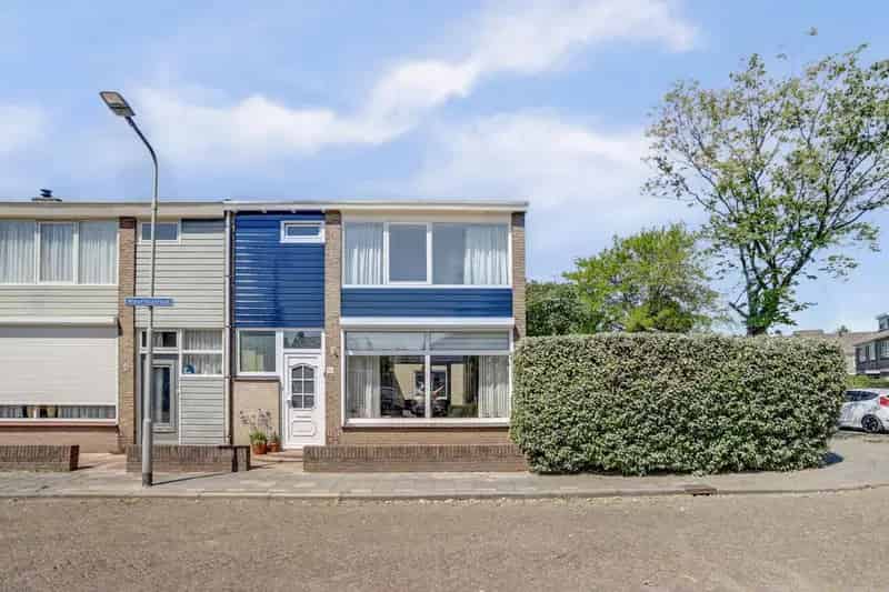Hoekwoning Goes 3 slaapkamers Ruime garage Tuin