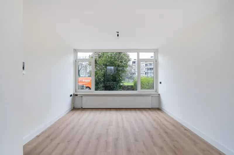 Moderne Tussenwoning Lombardijen 3 Slaapkamers