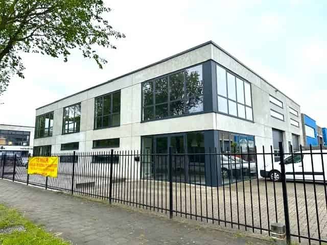 Kantoor te huur Utrecht Nieuw Overvecht 165m2
