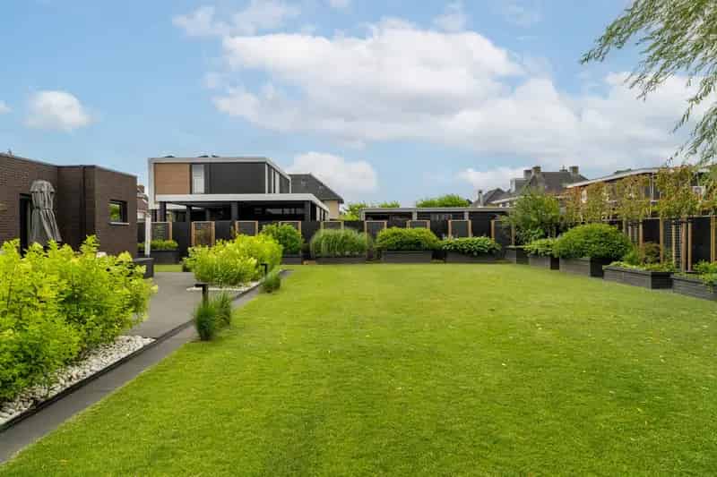 Luxe Villa Waspik Ruime Garage Veranda Tuinberging