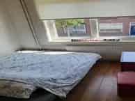 Studentenkamer Tilburg Laminaatvloer Eigen Wasbak Gedeelde Keuken Badkamer