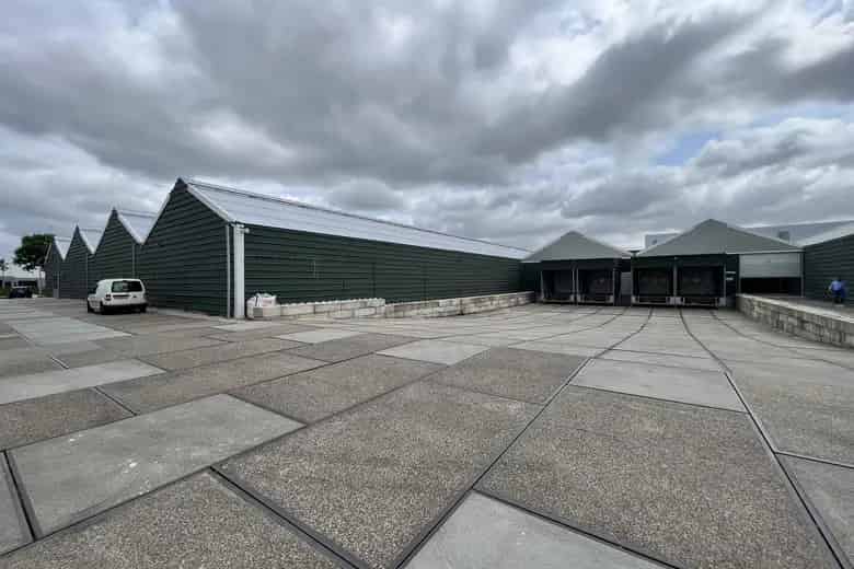 730 m2 Bedrijfsruimte te Huur Amstelveen