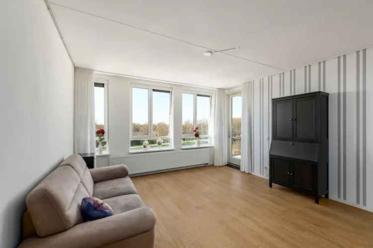 Ruim appartement Bolsward - 2 slaapkamers - balkon - eigen parkeerplaats