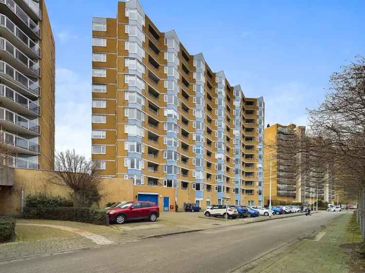 Appartement te koop in Terneuzen 3e etage gemoderniseerd