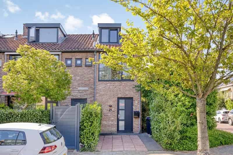 Nieuwbouw Hoekhuis Amstelveen 3 slaapkamers bedrijf aan huis