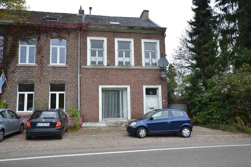 Halfvrijstaande woning Wolfhaag 4 slaapkamers grote tuin