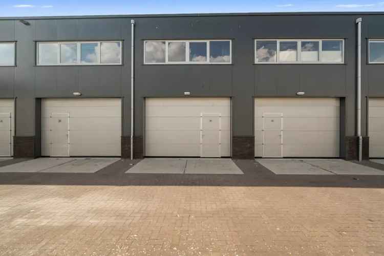 Bedrijfshal te koop Den Helder: ideale combinatie werkplaats en kantoor