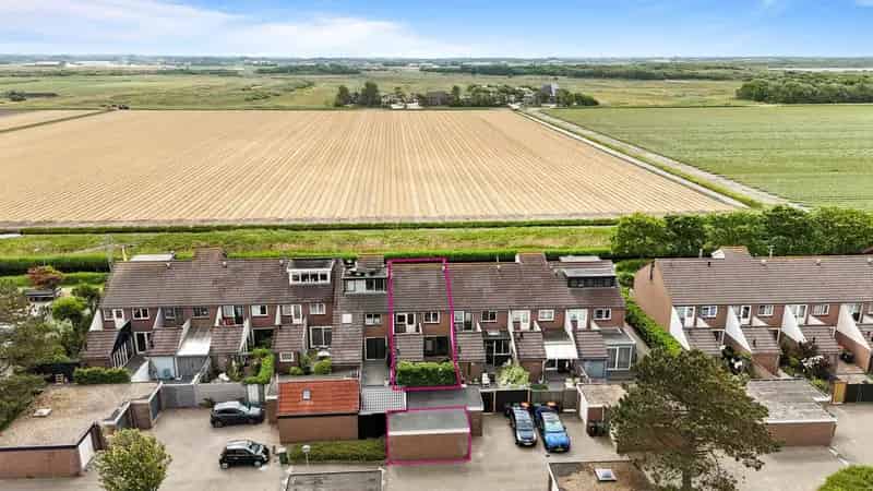 Moderne Tussenwoning Callantsoog 3 slaapkamers Garage Tuin