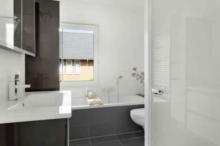 Ruime Tussenwoning Vleuten 3 Slaapkamers Moderne Keuken Tuin