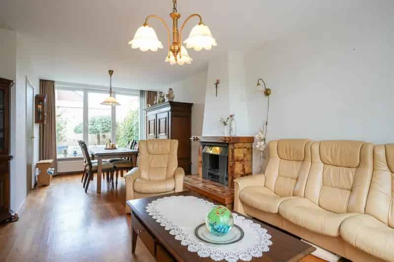 Huis Te Koop , 13, Beeklaan, Wahlwiller, Limburg