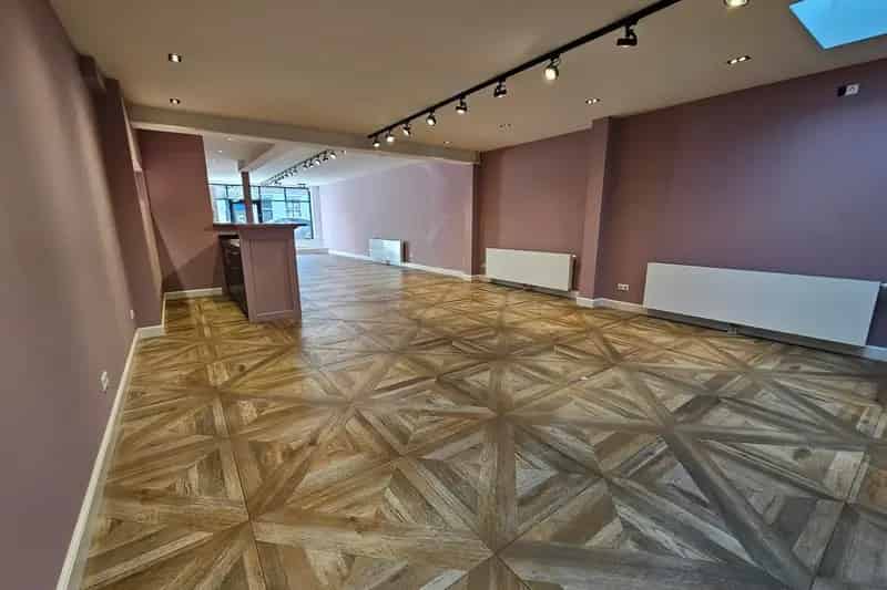 Winkelruimte te Huur Frederikstraat Den Haag 124m²