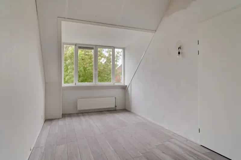 Gezinshuis Hooglanderveen 4 slaapkamers 6 zonnepanelen Energielabel A